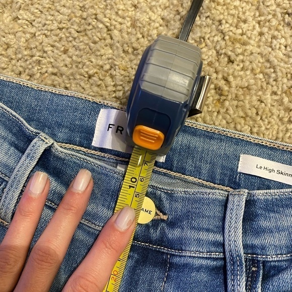 Frame Le High Skinny Jeans in Hidalgo Chewed Hem - Picture 7 of 9